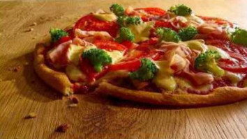 Domino's Pizza food