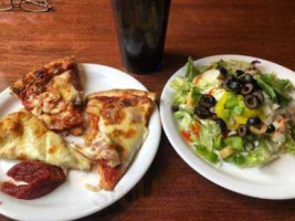 Ej's Pizzeria food