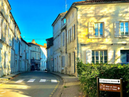 Les Saveurs De L Abbaye outside