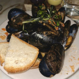 Ted's Tavern Cibo