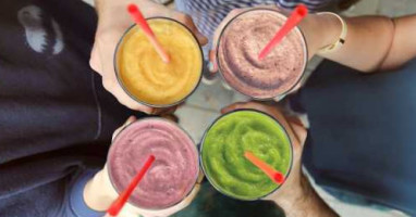 Tropical Smoothie Cafe food