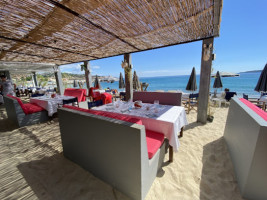 Le Tamaris Maxim Plage outside