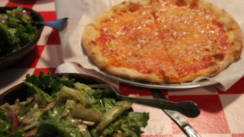 Pizza Works food