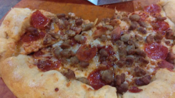 Pizza Hut food