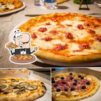 Pizza Dolce Salato food