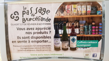 Le Pas Sage De Brocéliande food