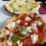 Dar Poeta Comida