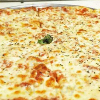 Solorzanos Pizzeria Longboat Key food