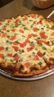 Edwardo's Natural Pizza food