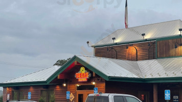 Texas Roadhouse outside