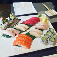 Nishiki Sushi food