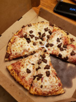 Pizza Hut food