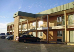 Econo Lodge Elk City food