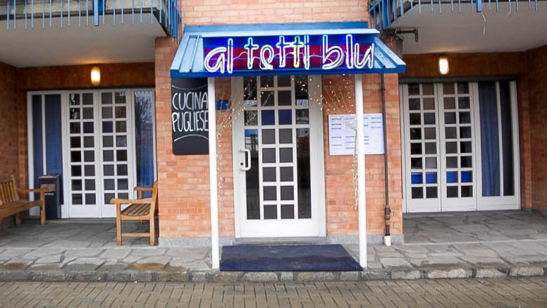 Ai Tetti Blu Nourriture