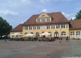 Kaffee Wirtschaft Siegfriedplatz outside