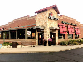 Applebee's outside