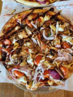 Blaze Pizza food