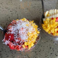 Frutta Bowls food