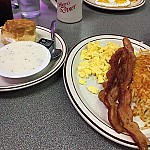 Sherri's Diner food