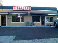 Pizza Land outside