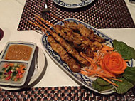 Tumnan Thai food