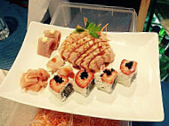 Sushi Town food