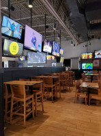 Buffalo Wild Wings inside