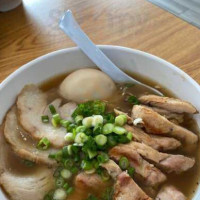 Brothers Ramen And Japanese Eatery food