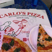 Carlo's Pizza food