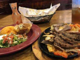 Quesos Mexican Grill food