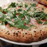 La Pampanini Comida