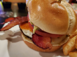 Red Robin Gourmet Burgers And Brews food