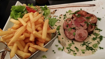 Les Pieds Dans L'plat food