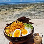 White Banana Beach Club Siargao food