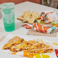 Taco Bell inside