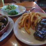 DJ's Roadhouse Cibo