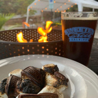 Sweeten Creek Brewing food