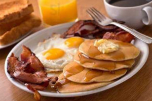 The Break Room Sports Grill food