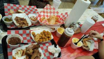 Skero's Bbq food