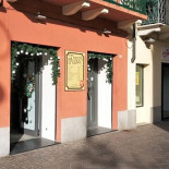 Tracce Di Pizza Outside