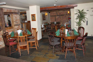 The Bull Inn Arborfield food