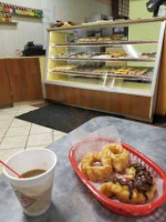 Mx Donuts food