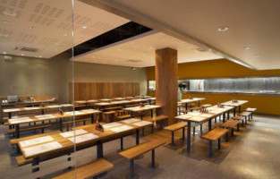 Wagamama Ealing Broadway inside