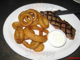 Sports And Grill At Diamond Mountain Casino food