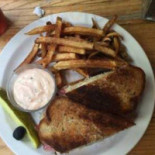 Two Rivers Cafe Cibo