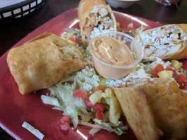 Delias Mexican Food food