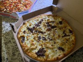 Domino's Pizza food