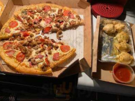 Pizza Hut food