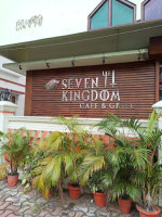 Seven Kingdom outside