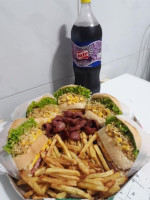 Pato Lanches food